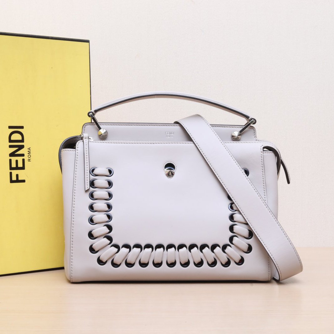 95新 FENDI/芬迪  灰色 皮革C Dotcom 编织手提包 P205639046