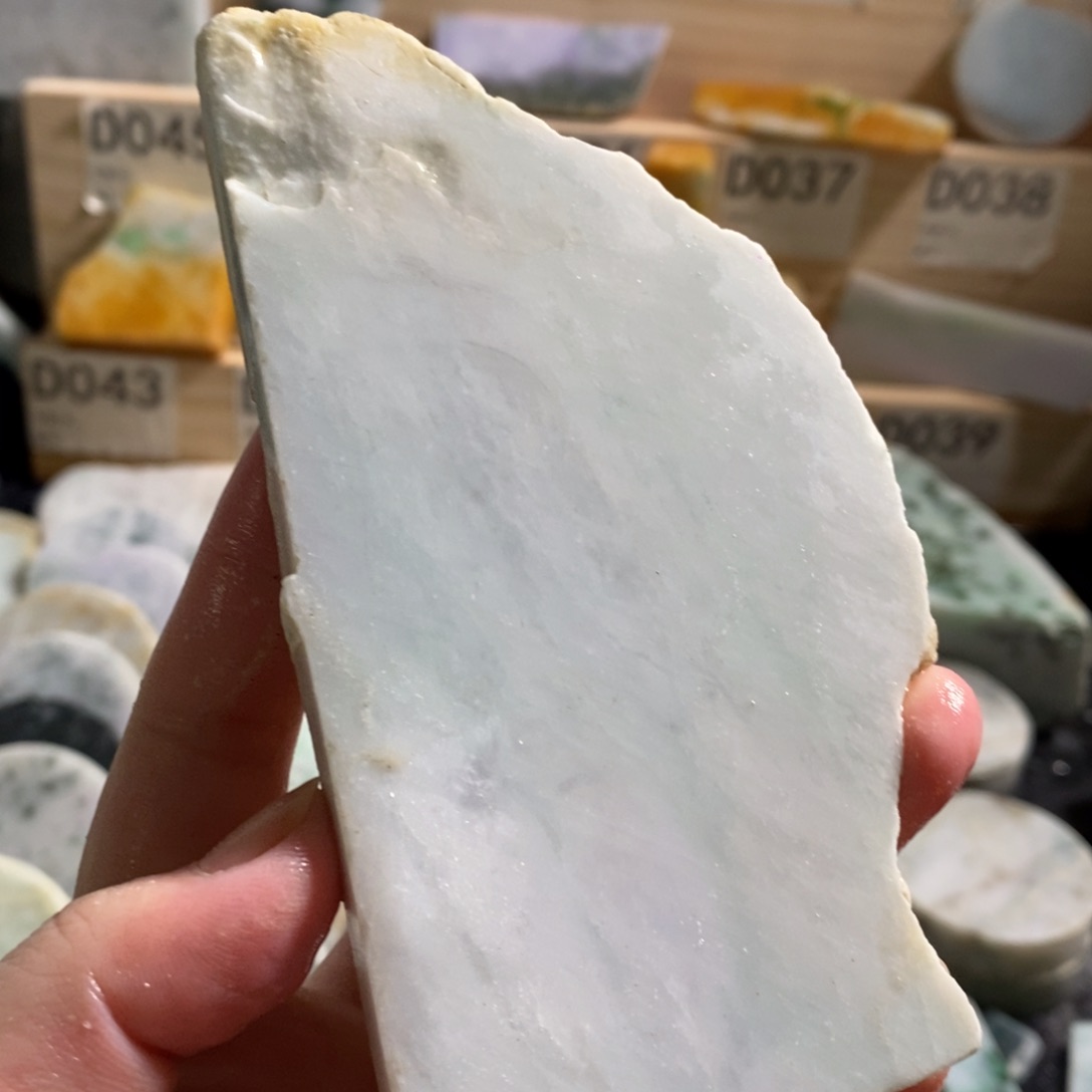 颈饰未镶嵌翡翠天然翡翠