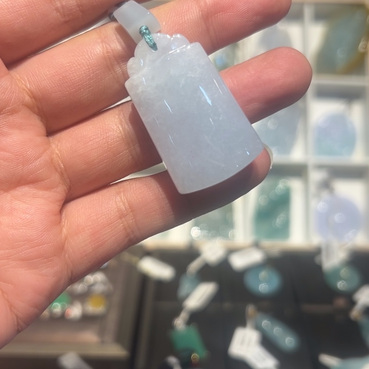 翡翠未镶嵌颈饰缅甸翡翠吊坠