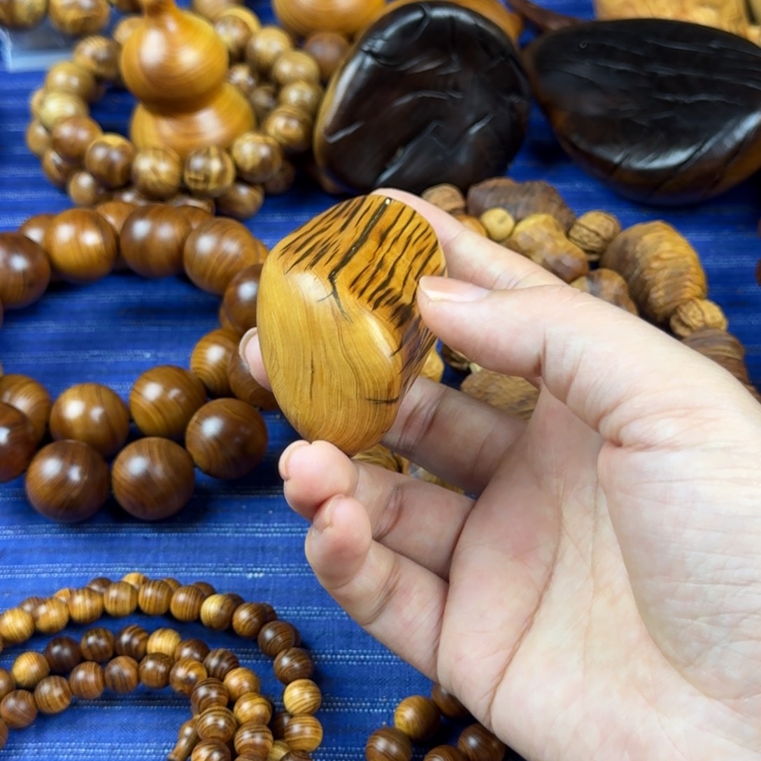 柏木（崖柏）北太行崖柏陈化虎皮骨料手把