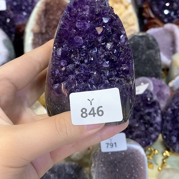 紫晶大型摆件（非配饰）未镶嵌