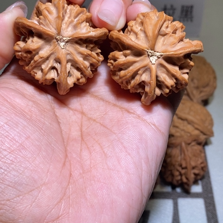 丶***r核桃手串/手链盘山