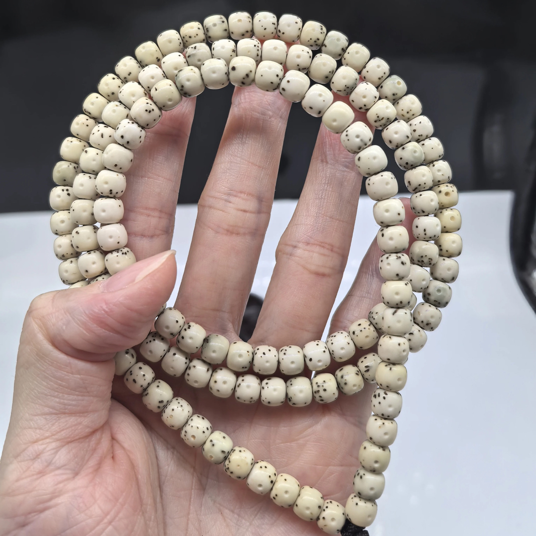 数星收藏一步到位石玉糯冰6X7正月大留白海南星月菩提108