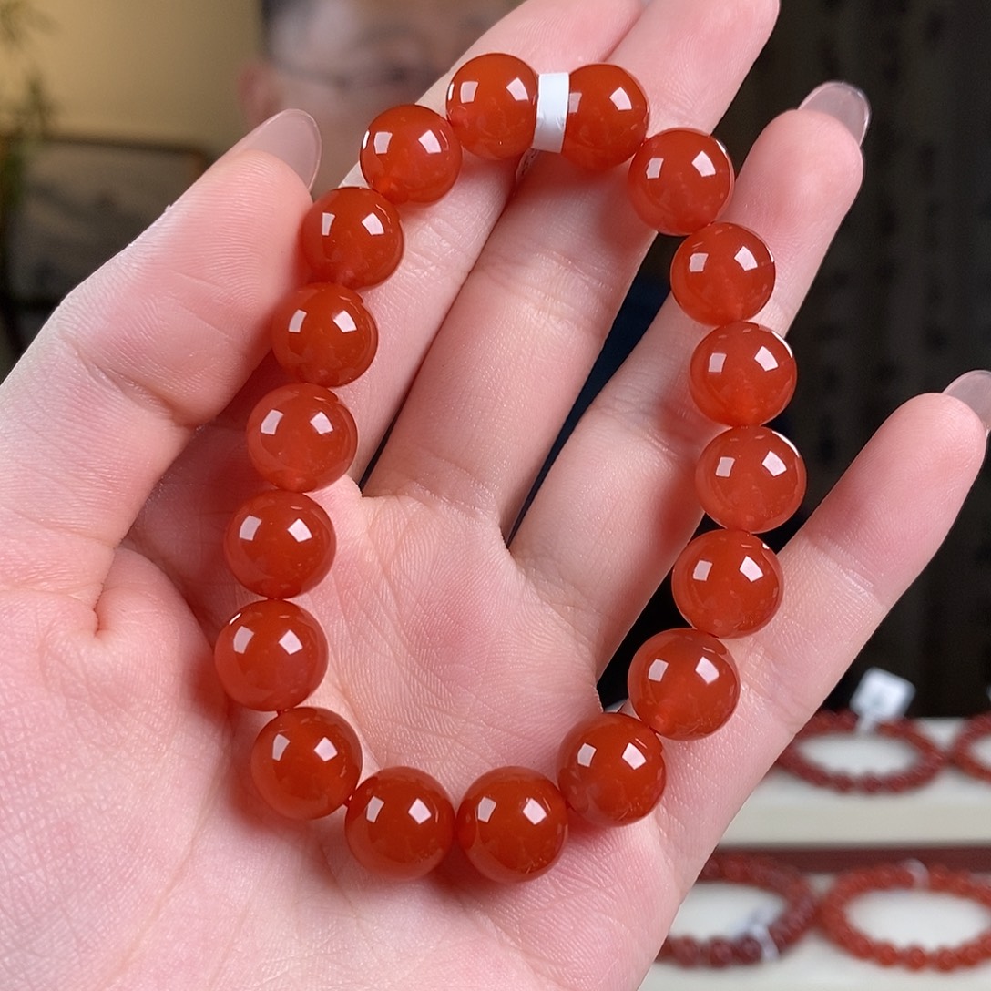 南红玛瑙未镶嵌手串原矿10.5mm特级冰红