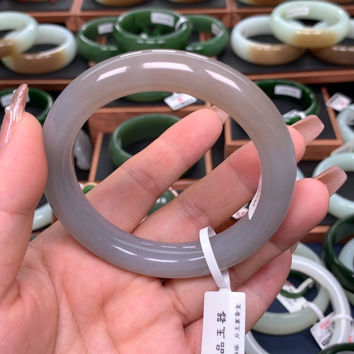 和田玉5859圈口未镶嵌