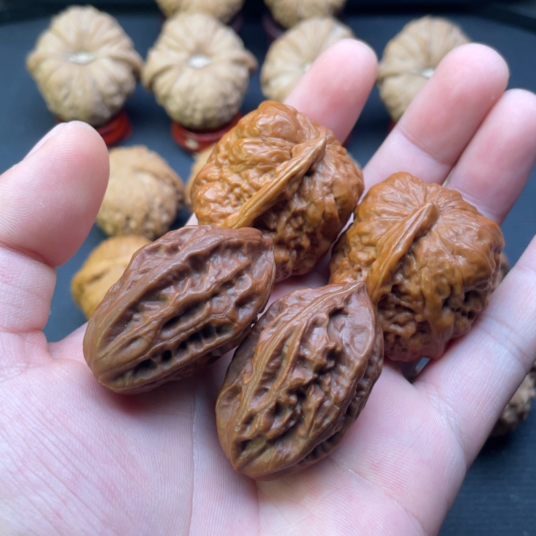 文玩核桃吊坠蛤蟆头➕大枣