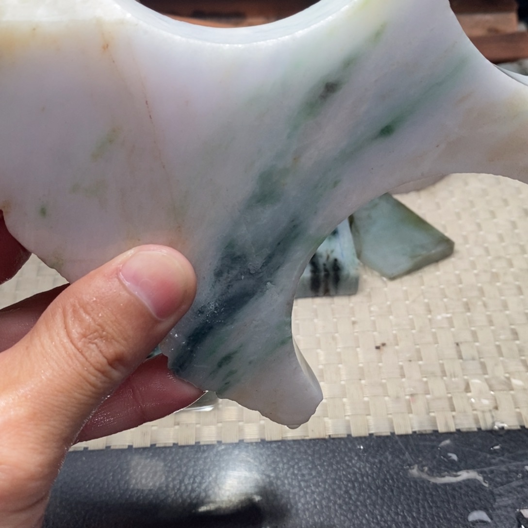 翡翠未镶嵌颈饰888