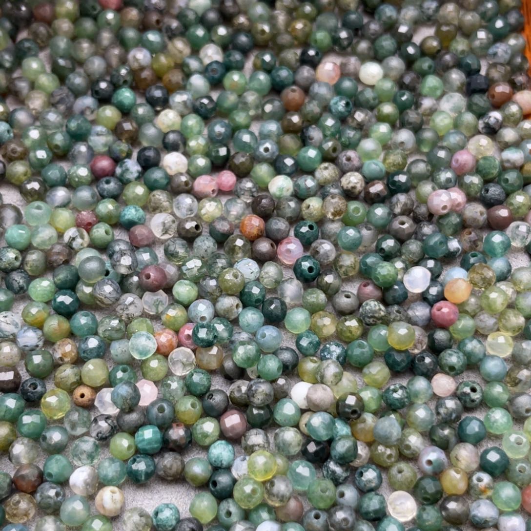 玛瑙/玉髓未镶嵌珠宝半成品水草玛瑙2条卡3约260颗