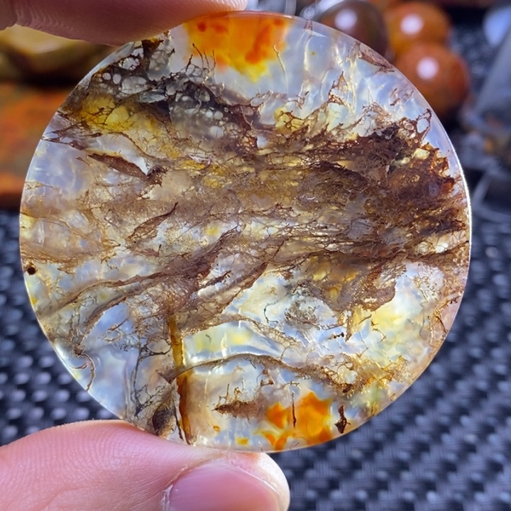 玛瑙/玉髓颈饰未镶嵌