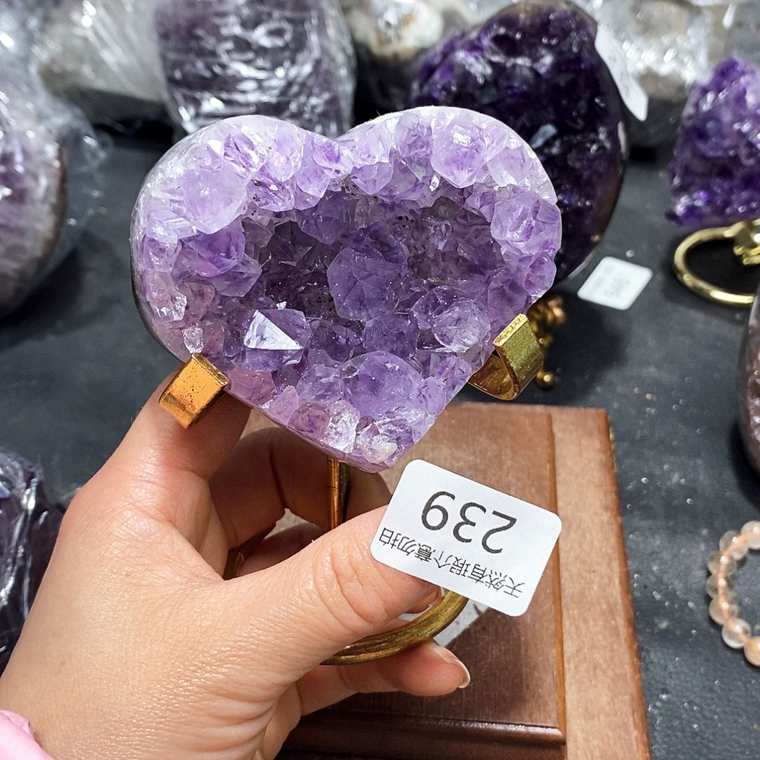 水晶大型摆件（非配饰）未镶嵌