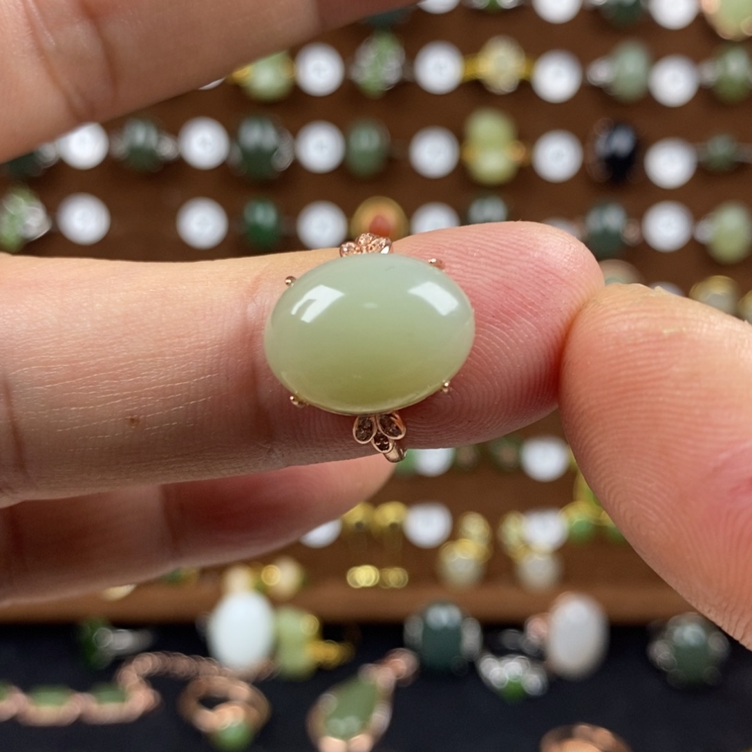 和田玉（青白玉）戒指银S925镀金镶嵌