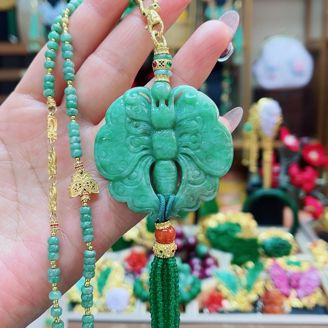 颈饰合金翡翠48小时鉴赏期