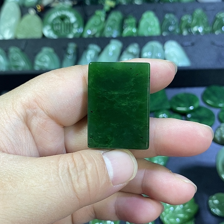 和田玉未镶嵌珠宝奇石