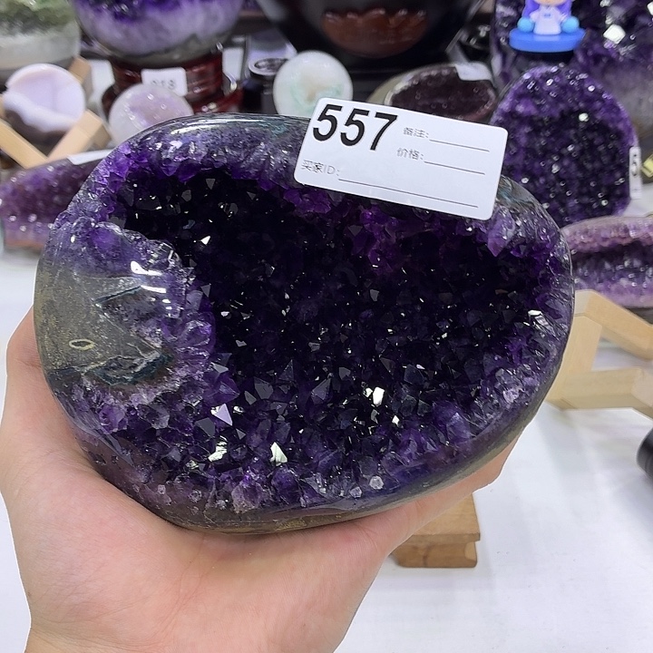 水晶大型摆件（非配饰）未镶嵌