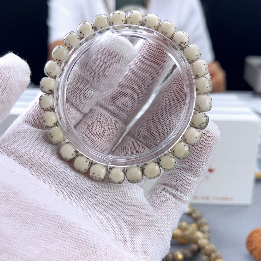 星月菩提手串河豚8.7