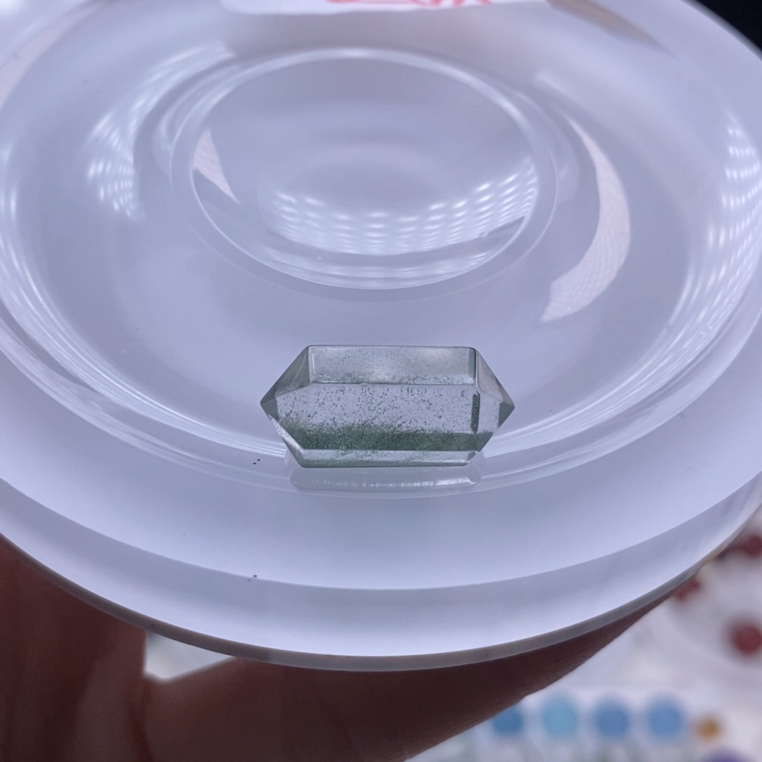 乐***黎水晶未镶嵌手链定制打孔不退换