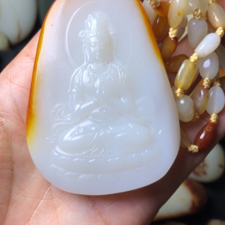 落***禅和田玉未镶嵌珠宝奇石