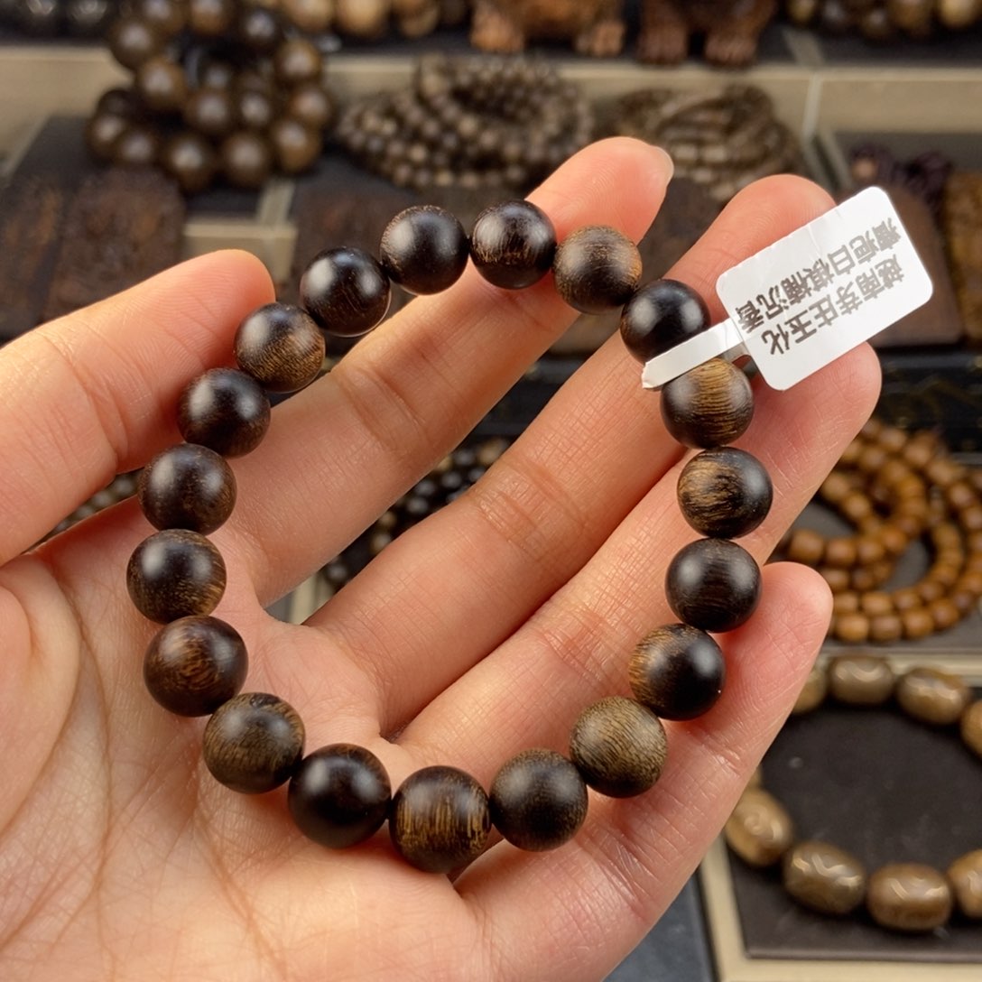 沉香手串小**越南芽庄白棋楠玉化留疤