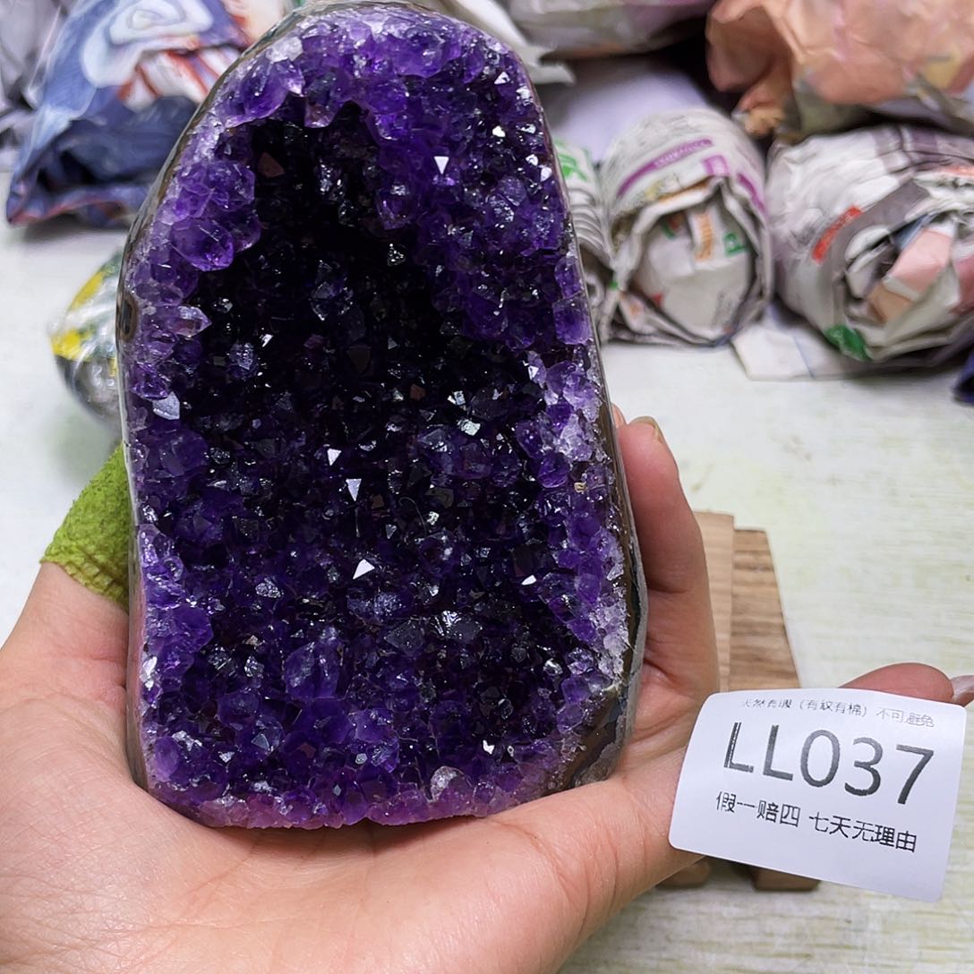 水晶摆件未镶嵌摆件