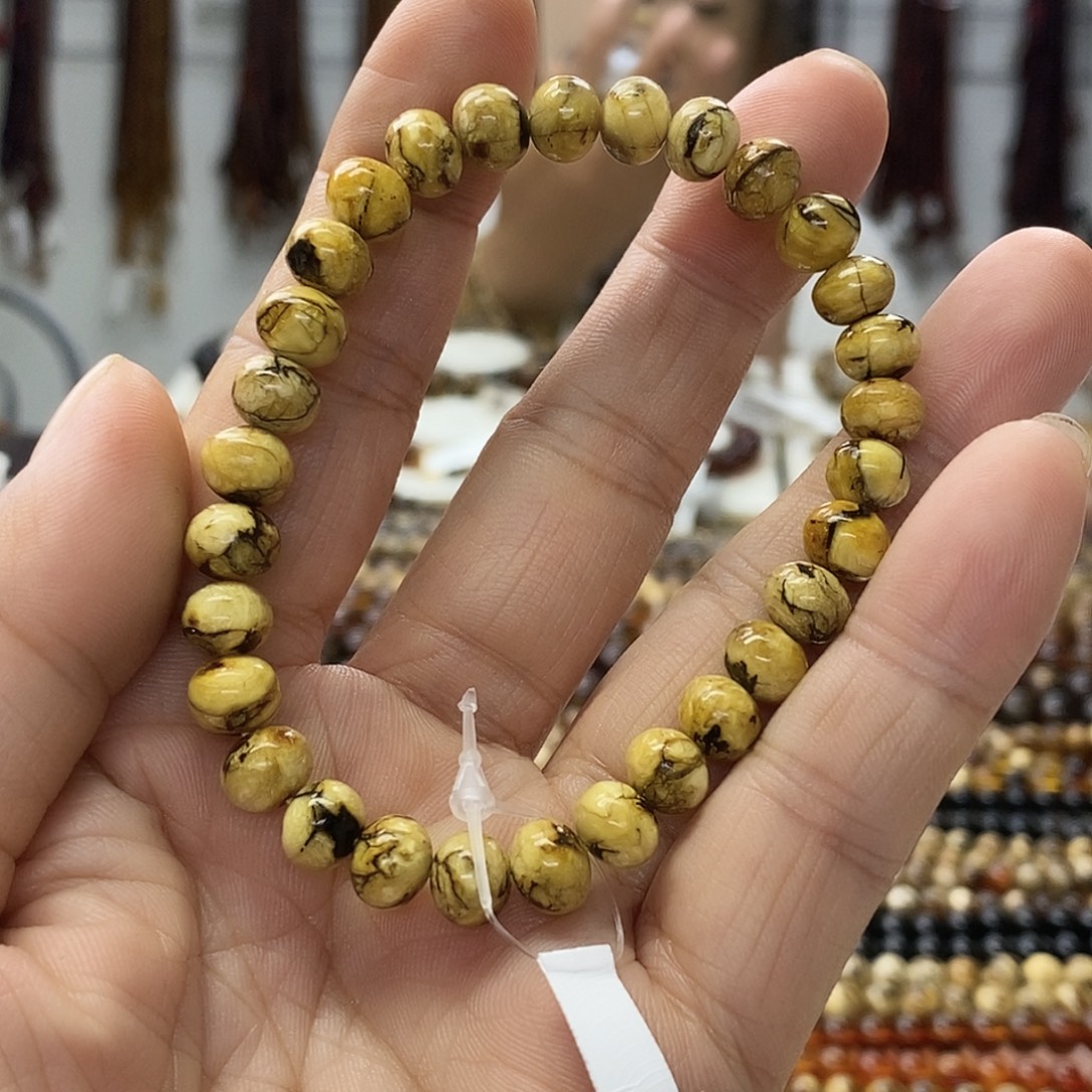 青***子琥珀未镶嵌裸石琥珀7