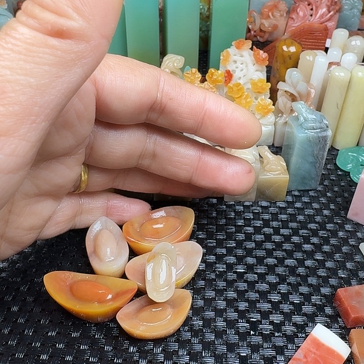 兮***兮老挝石真真正正章