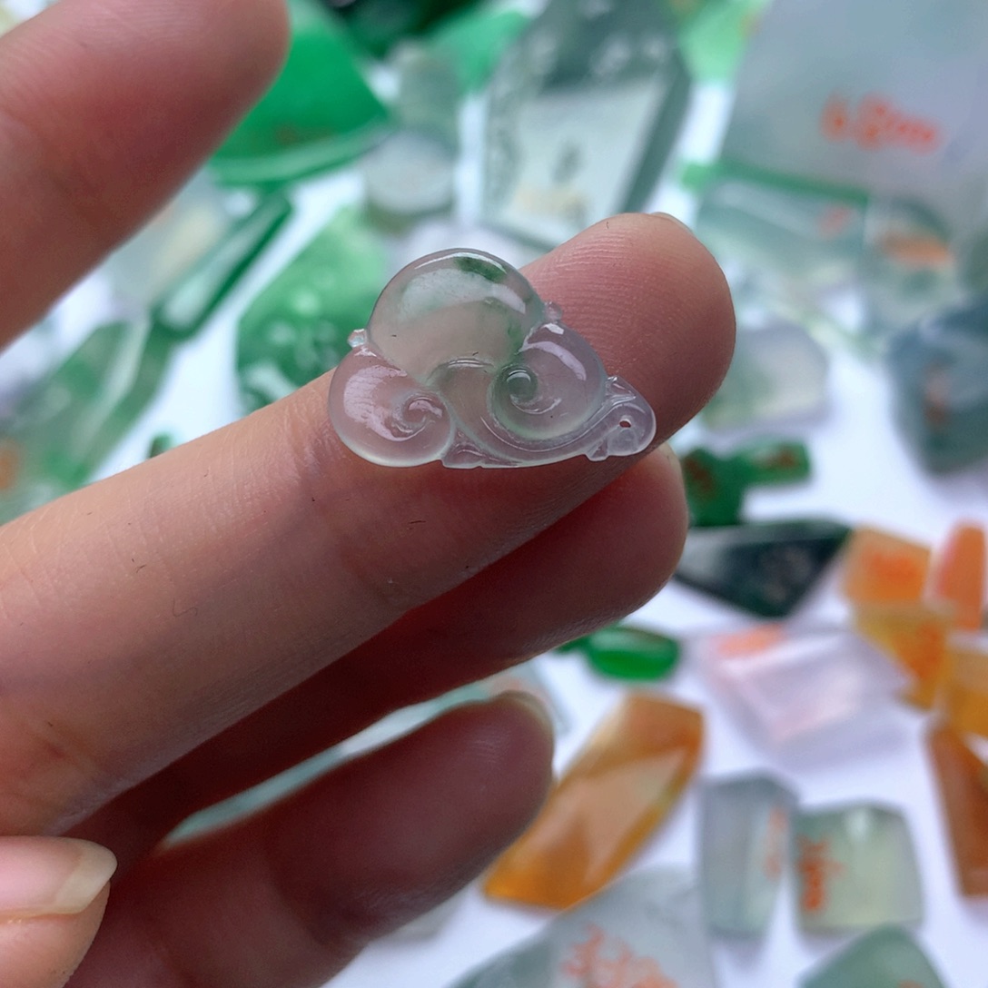 定制翡翠未镶嵌缅甸翡翠原石