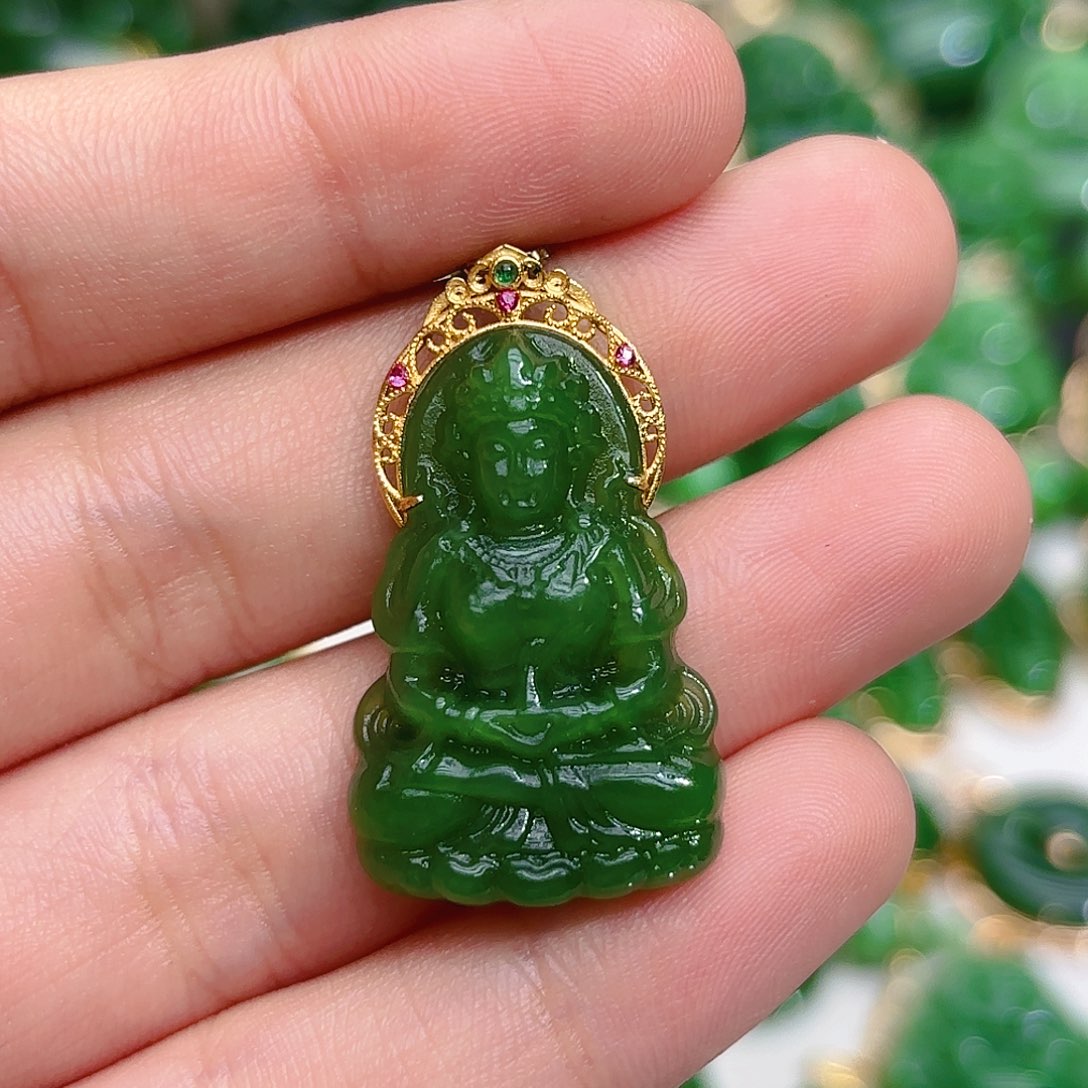 和田玉（碧玉）颈饰18K金镶嵌