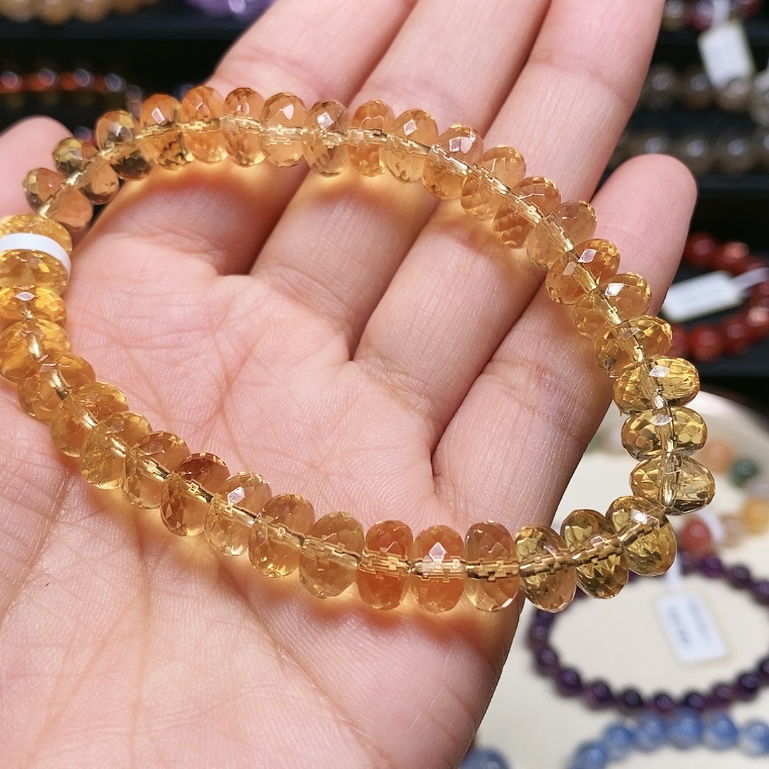 水晶手串未镶嵌黄水晶