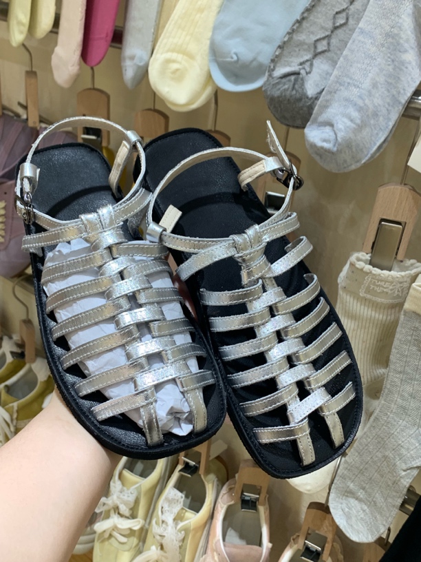手工牛皮高质感包头丁字式扣带凉靴镂空罗马凉鞋夏季圆头低帮厚底