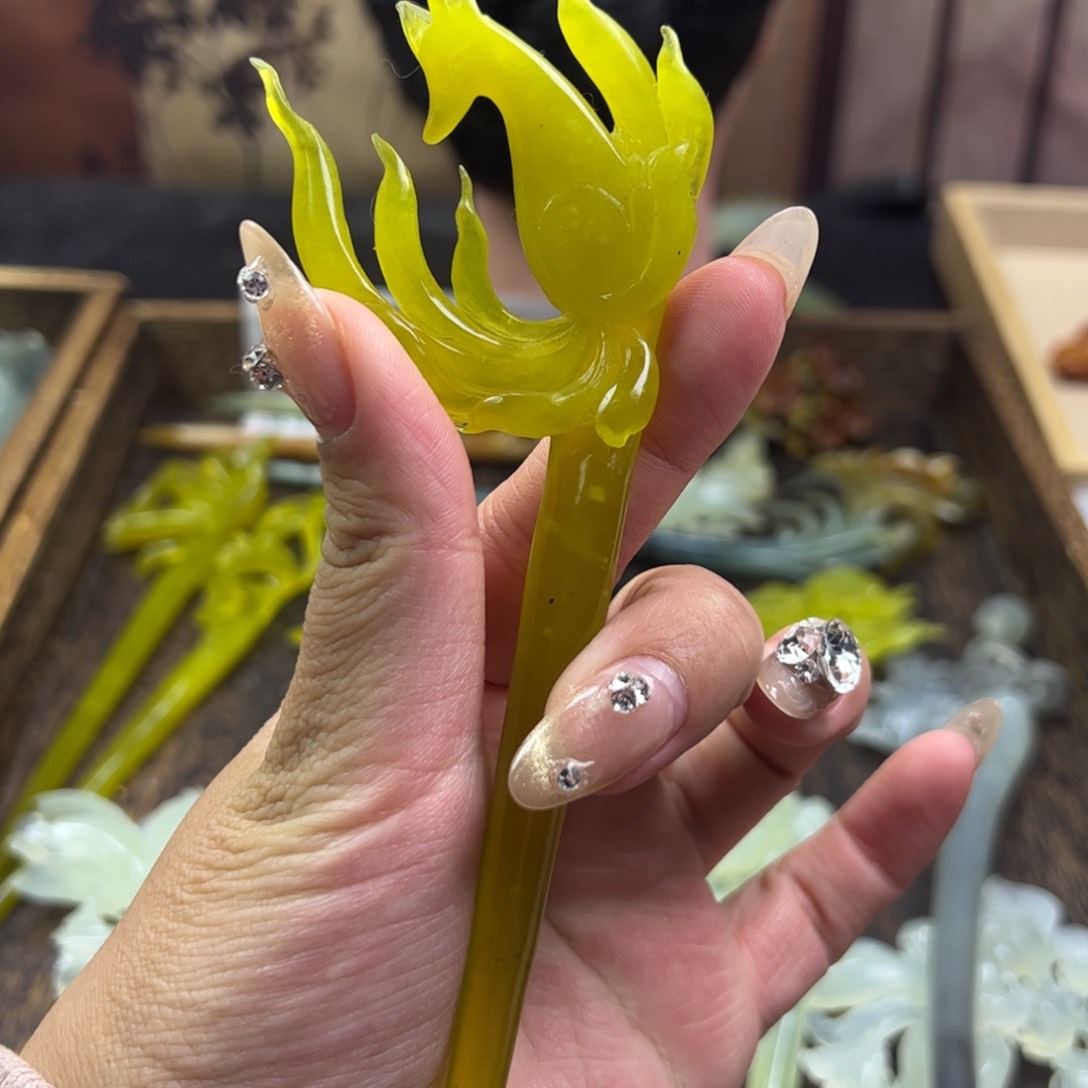 蛇纹石玉发簪未镶嵌