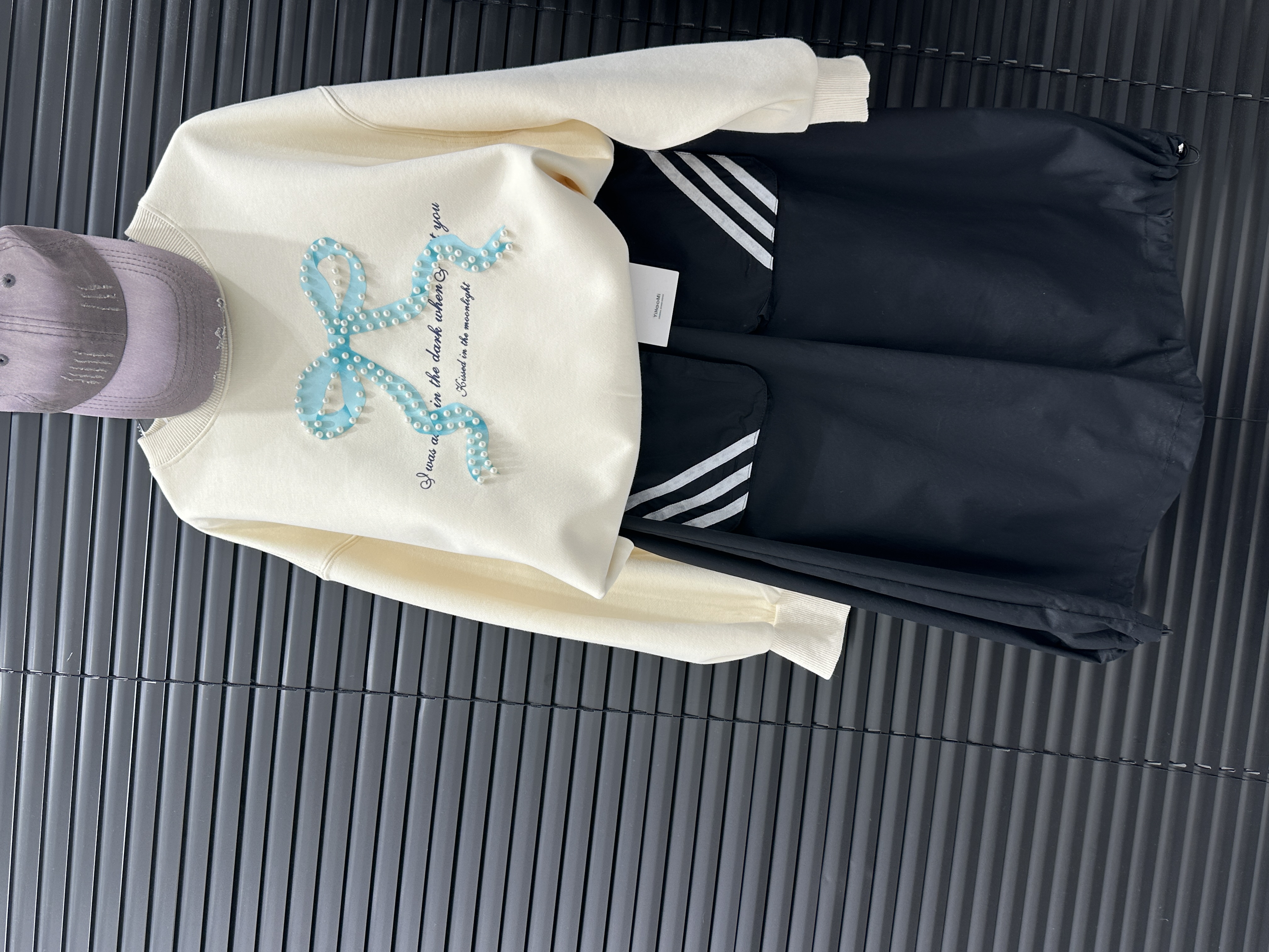 毫 2025 【X】2月11日 男童女童时尚杏色蝴蝶结卫衣4230-