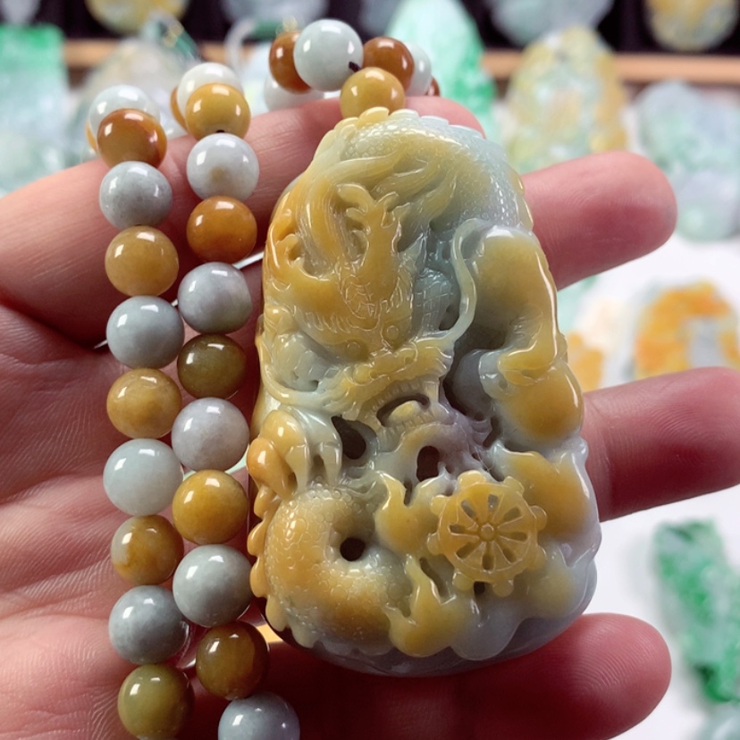 【闪购商品】翡翠吊坠(不含链)未镶嵌