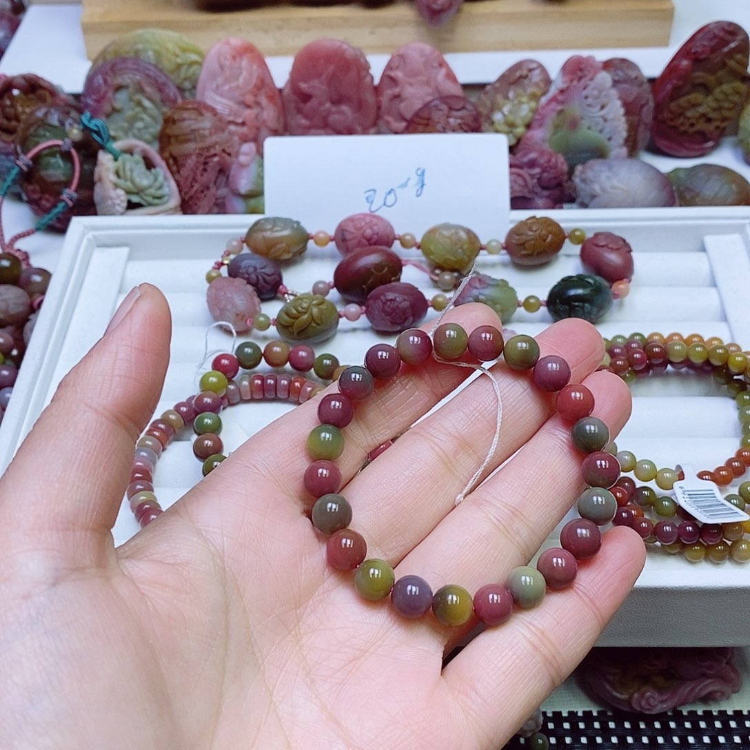 玛瑙/玉髓盐源玛瑙手链未镶嵌
