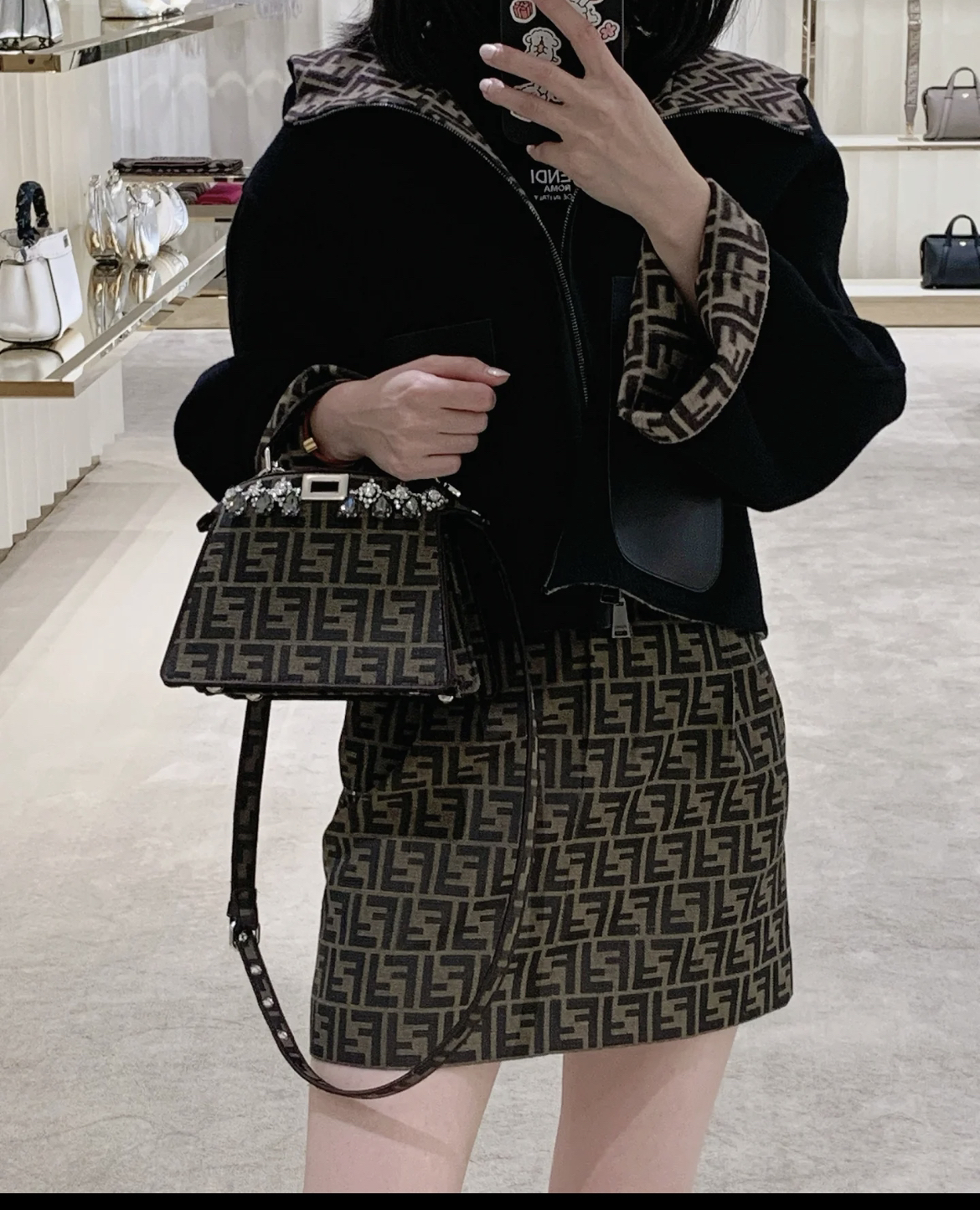 95新 FENDI/芬迪  pp1118 粘胶纤维 老花满印半身裙 40码