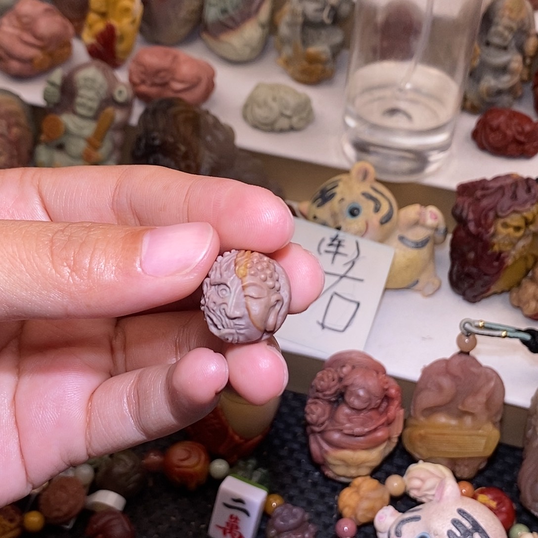 石英质玉（阿拉善玉）未镶嵌手链