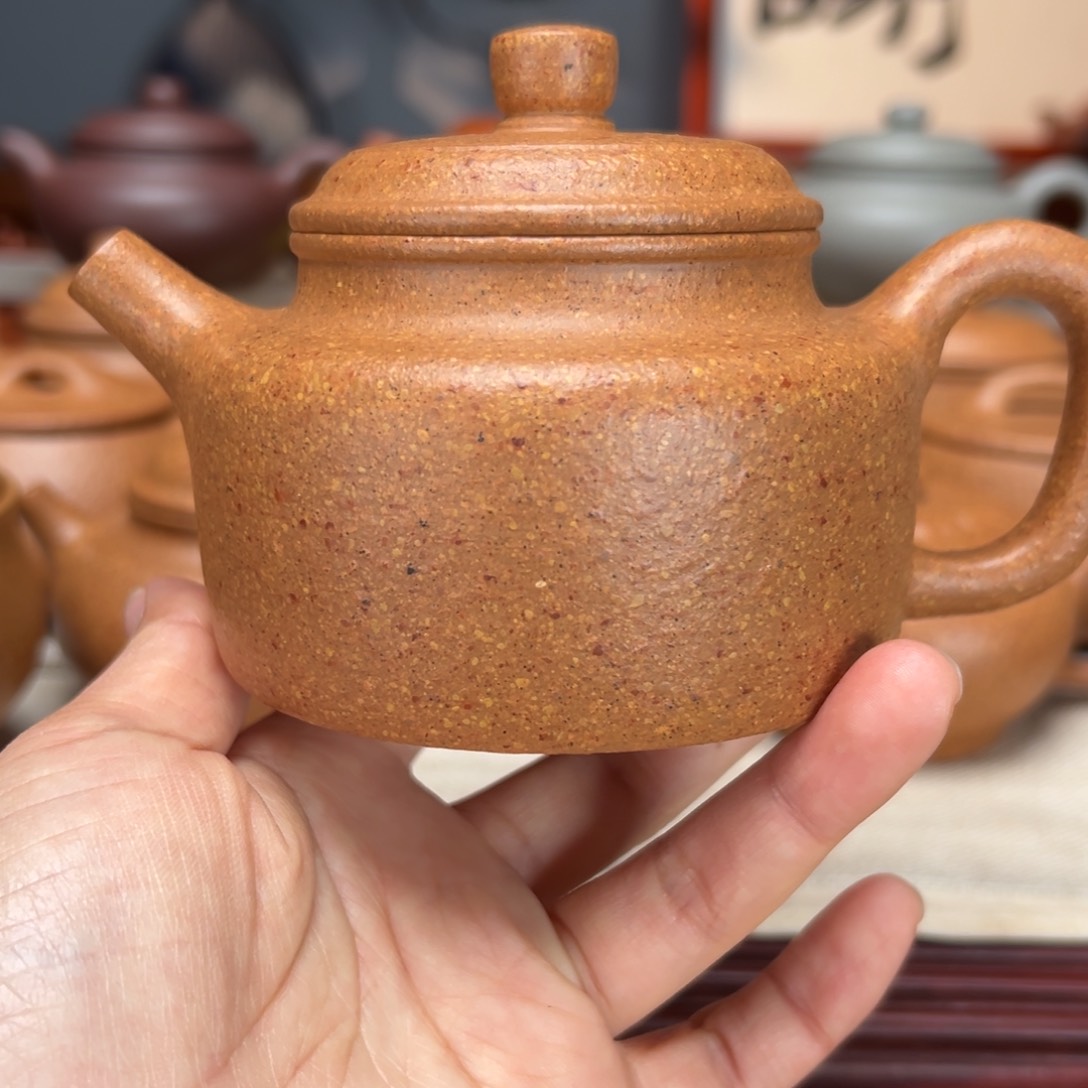 紫砂茶壶梨皮黄的240