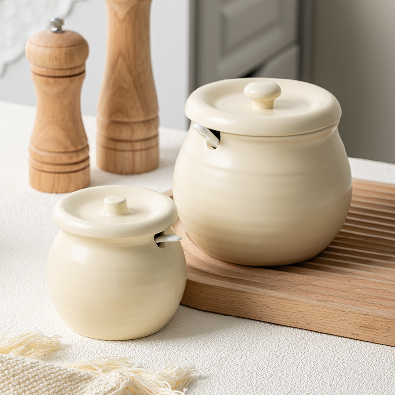 奶油风猪油灌陶瓷调味罐家用调味品罐 带盖罐厨房猪油罐带勺子