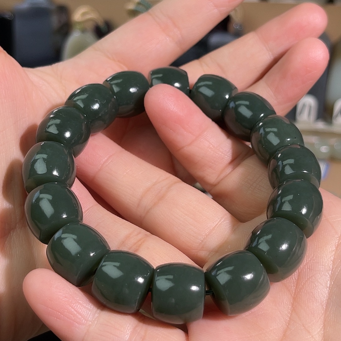 用***3和田玉未镶嵌手串