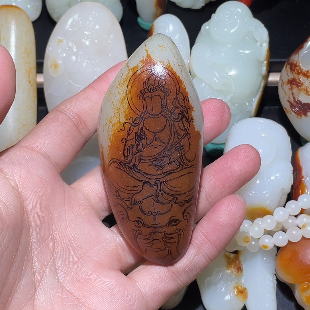 敬***君和田玉未镶嵌挂件