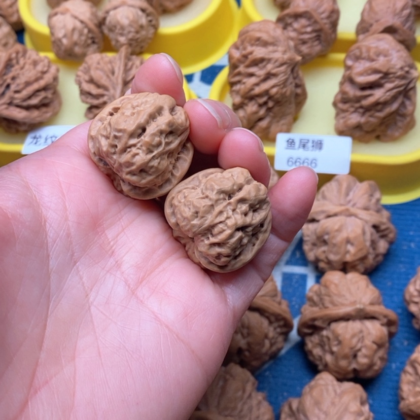 【闪购商品】手串/手链核桃云*客边28蛤蟆头