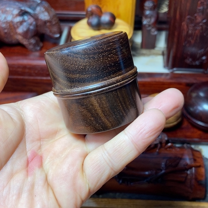 交趾黄檀（大红酸枝）扳指盒