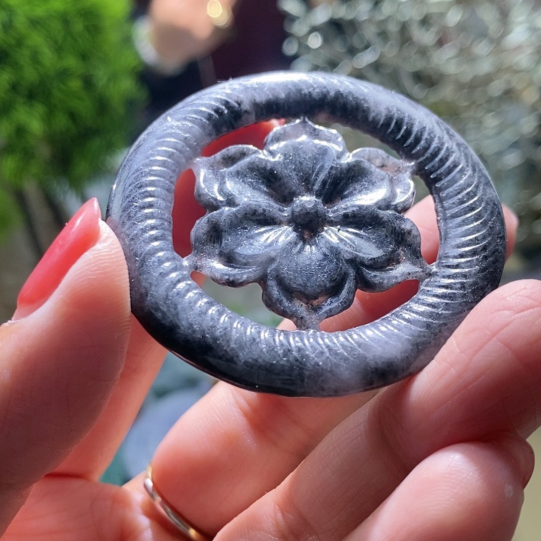 【闪购商品】翡翠未镶嵌颈饰花