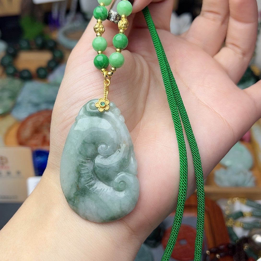 翡翠手链未镶嵌吊坠49