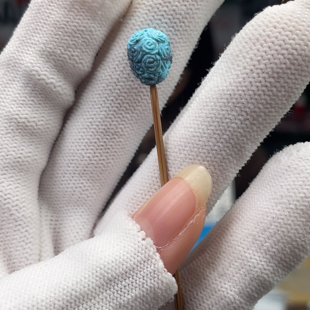 绿松石未镶嵌挂件