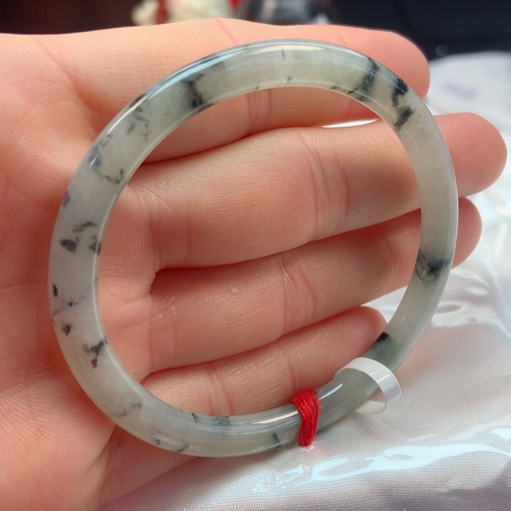 翡翠手镯未镶嵌54紫菜汤