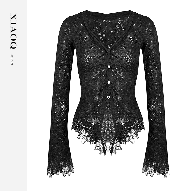 XIAOQ「冷感御姐」法式优雅气质深V领镂空纽扣蕾丝性感上衣女35336
