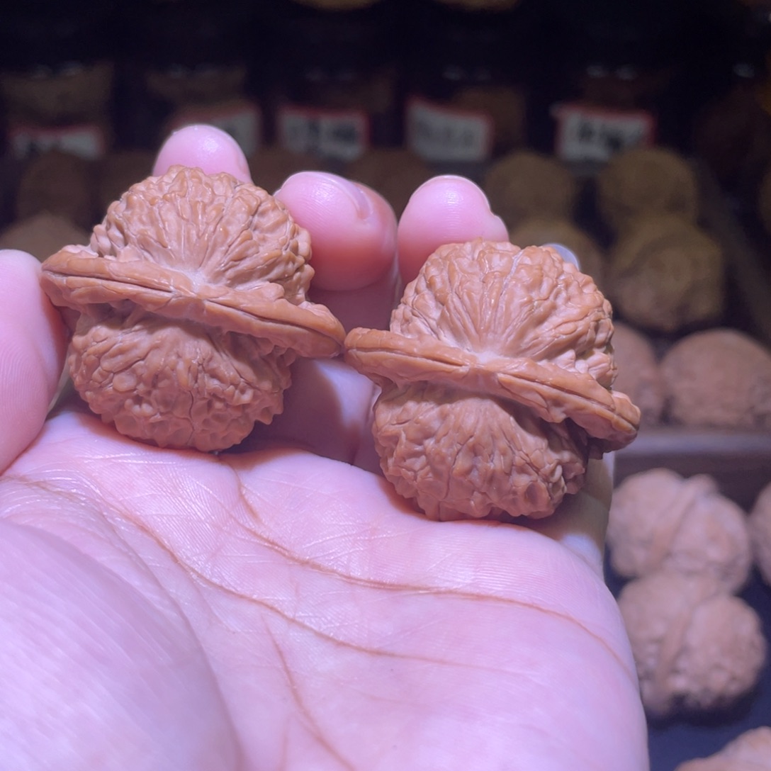 把件文玩核桃野生狮子头