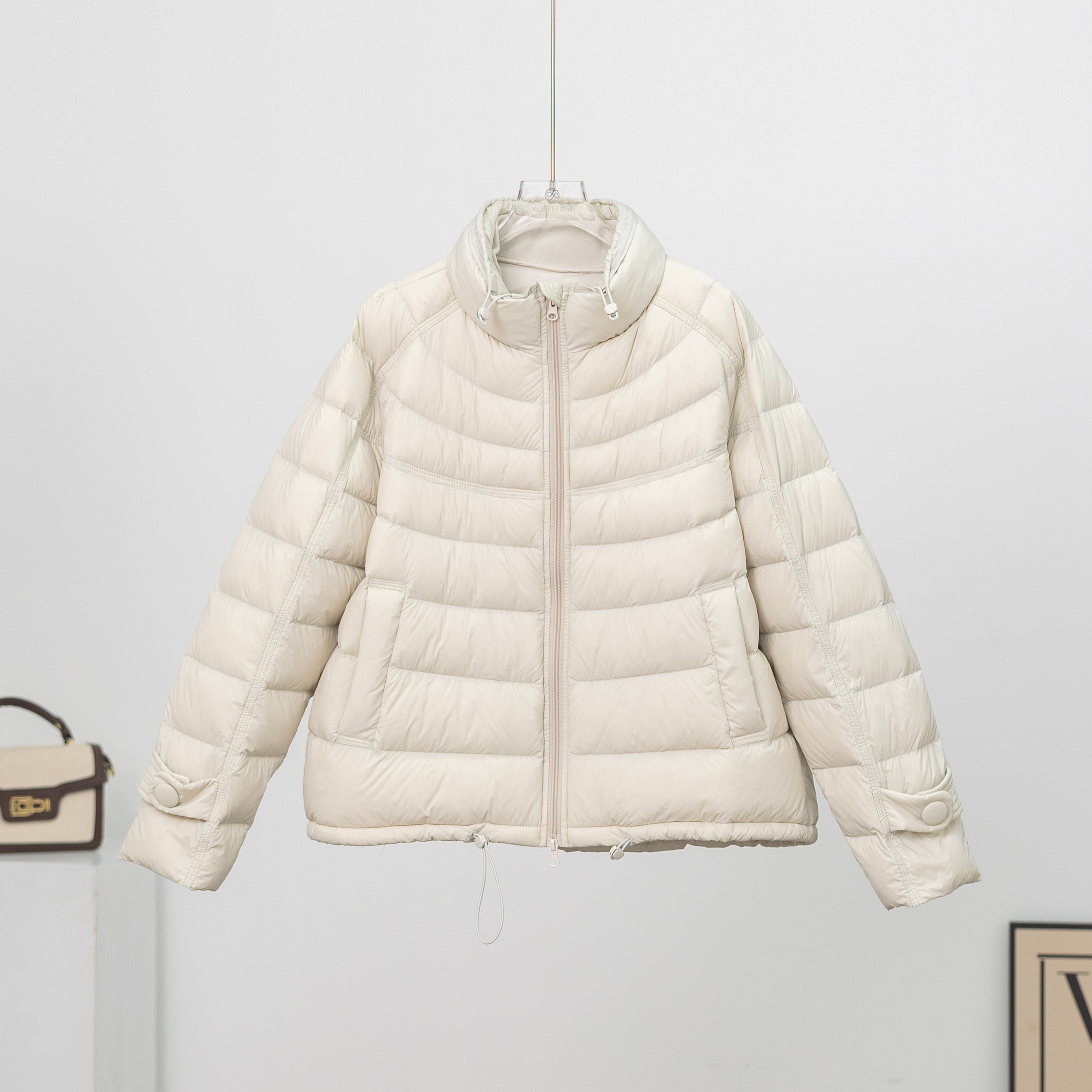 无印心匠Y693 韩系排骨羽绒服女短款90%白鸭小个子立领保暖k2495