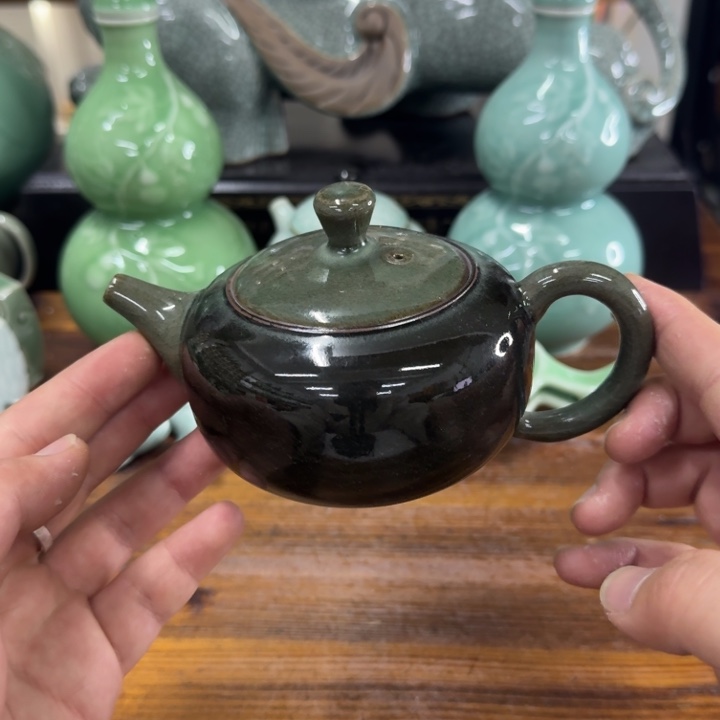 龙泉青瓷茶具微瑕4895