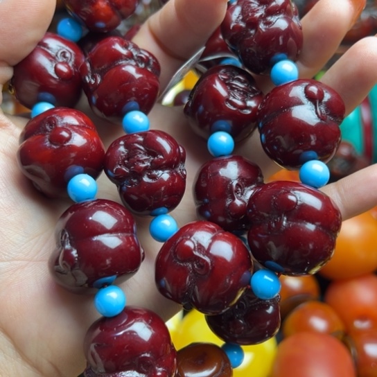 琥珀手串未镶嵌蜜蜡